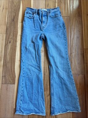 Abercrombie Classic Blue Flare Jeans - Women's High-Rise Denim